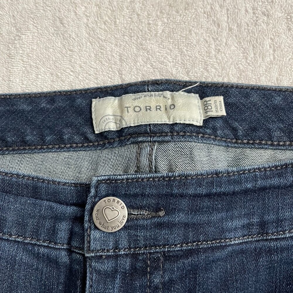 Torrid Women's jeans size 18 straight leg jeans